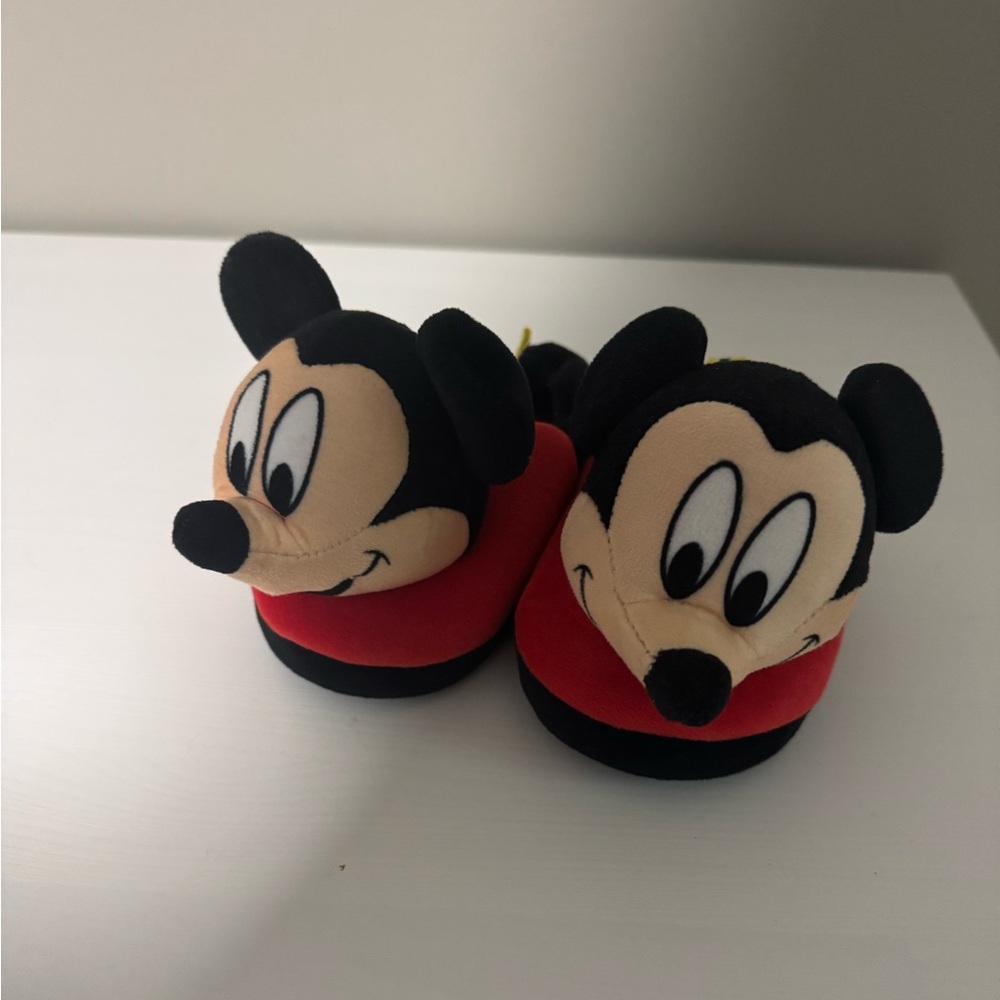 Toddler Cartoon Mickey Character Slippers - Black and Red Size M (7/8)